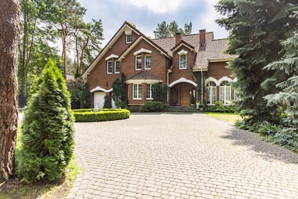 Driveway Pavers Repair in Falls Church
